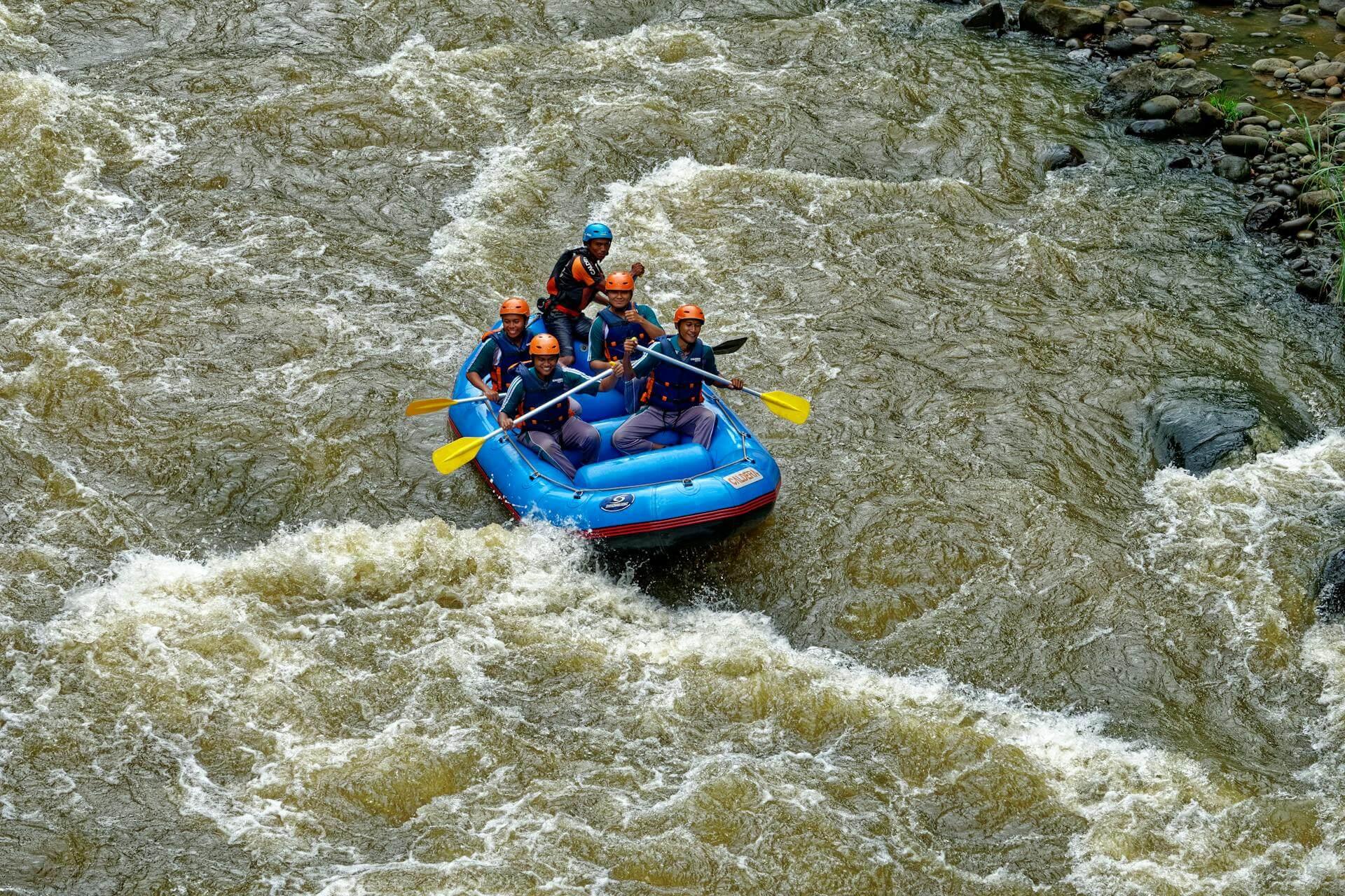 Top Campsites for Water Rafting Adventures in Malaysia