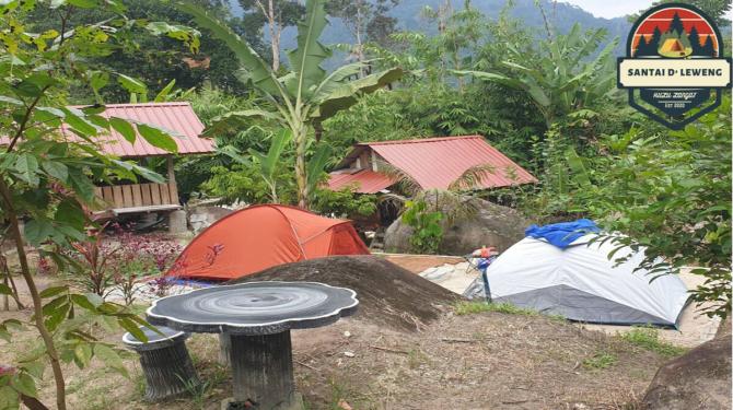Santai D' Leweng Campsite