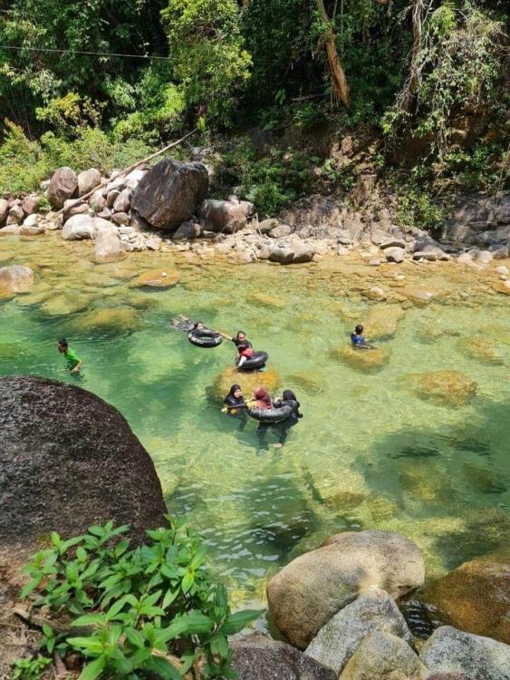 Lata Kolam Air Deru Ecopark | Escabee.com