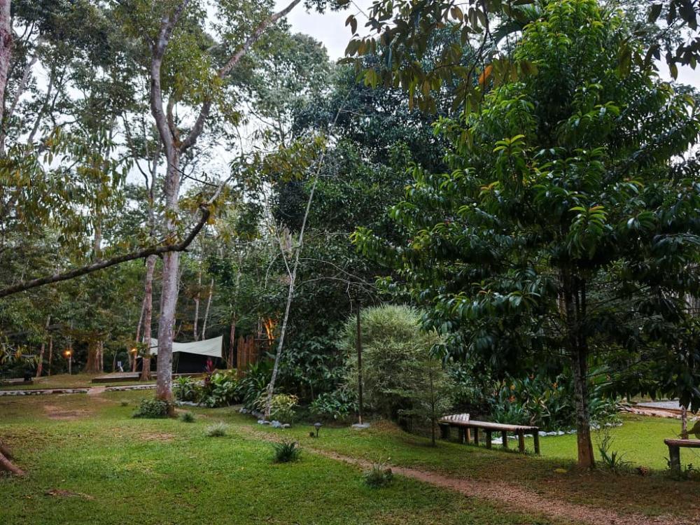 Santai Dusun Campsite | Escabee.com