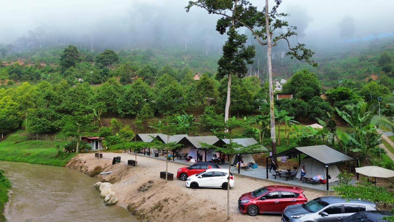 Dusun Dz | Escabee.com