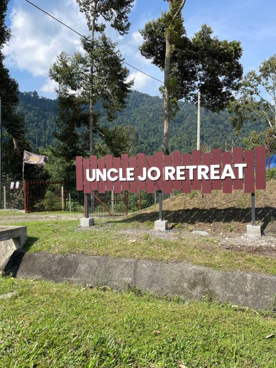 Uncle JO Retreat | Escabee.com