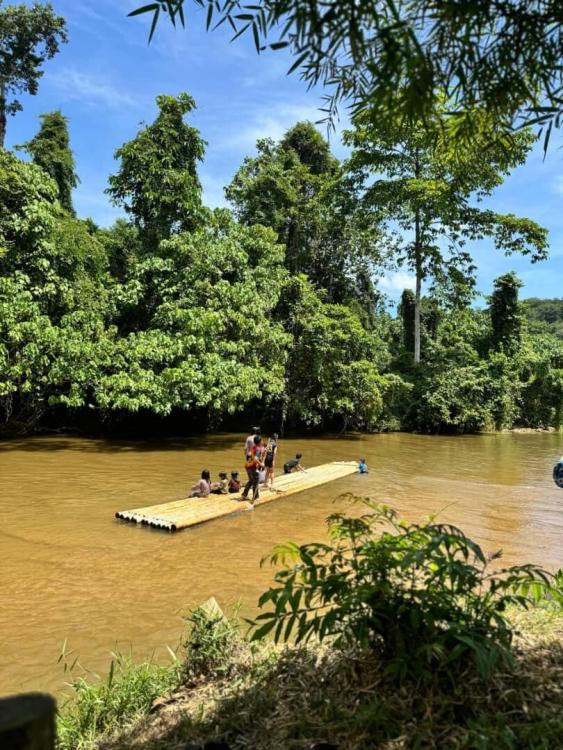 Chalet & Campsite Tanjung Tuah | Escabee.com
