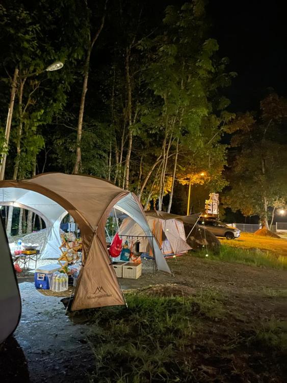 D'Rambong Glamping Park & Campsite | Escabee.com