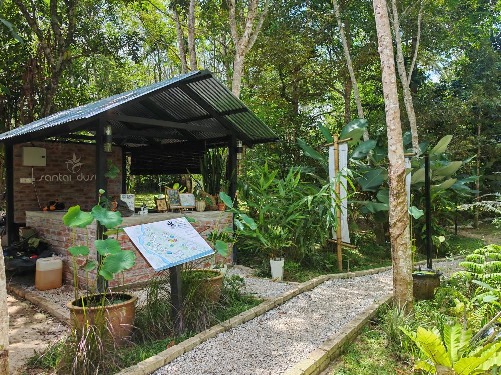 Santai Dusun Campsite | Escabee.com