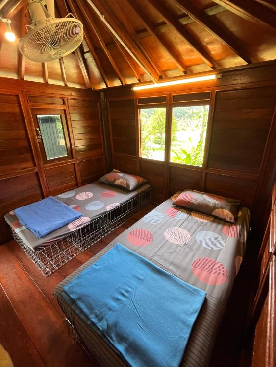 Laman Eden Campsite Kepis | Escabee.com