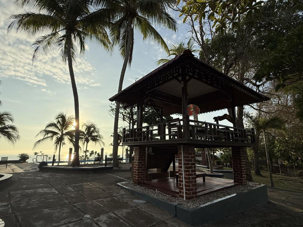 Sea Horizon Resort | Escabee.com