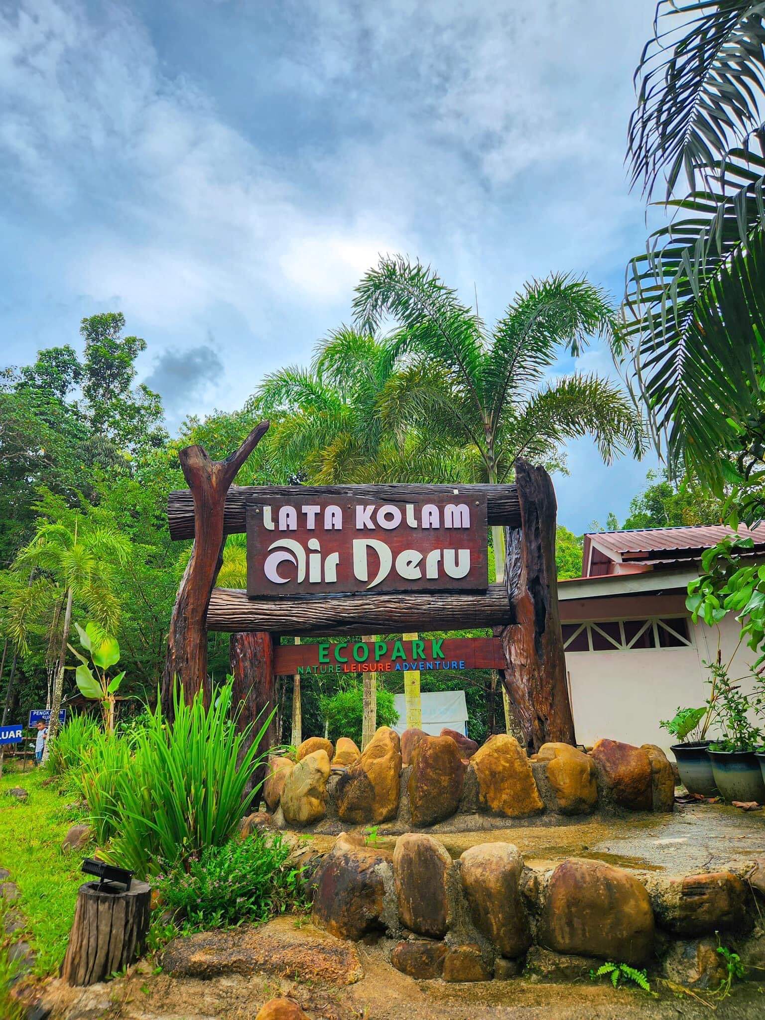 LET'S GO CAMPING at Lata Kolam Air Deru Ecopark!!!

There are 3 levels here! You can explore at your own pace - no need for hiking.
Level 1: Pengkalan Suri - Entrance area
Level 2: Pengkalan Dua - Camper's favourite area
Level 3: Pengkalan Raja - Main waterfall

Campers can choose to camp either at Pengkalan Suri (Level 1) or Pengkalan Dua. Tapak is based on first come first served basis.