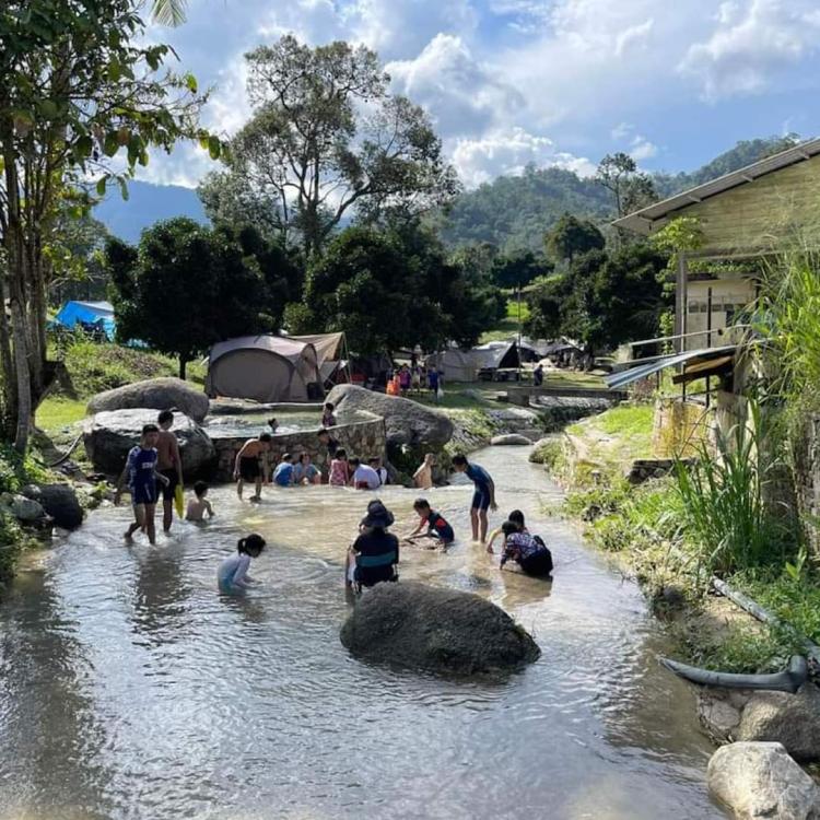 Bentong Fruits Farm Hot Spring Campsite | Escabee.com