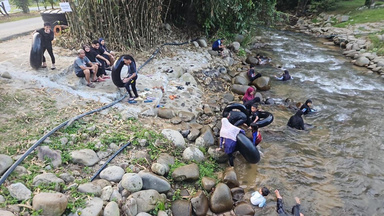 Fishing Village Campsites | Escabee.com