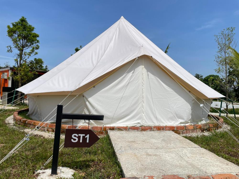 UPSI Glamping Park | Escabee.com