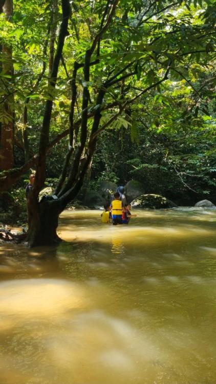 Port Rahsia Campsite | Escabee.com