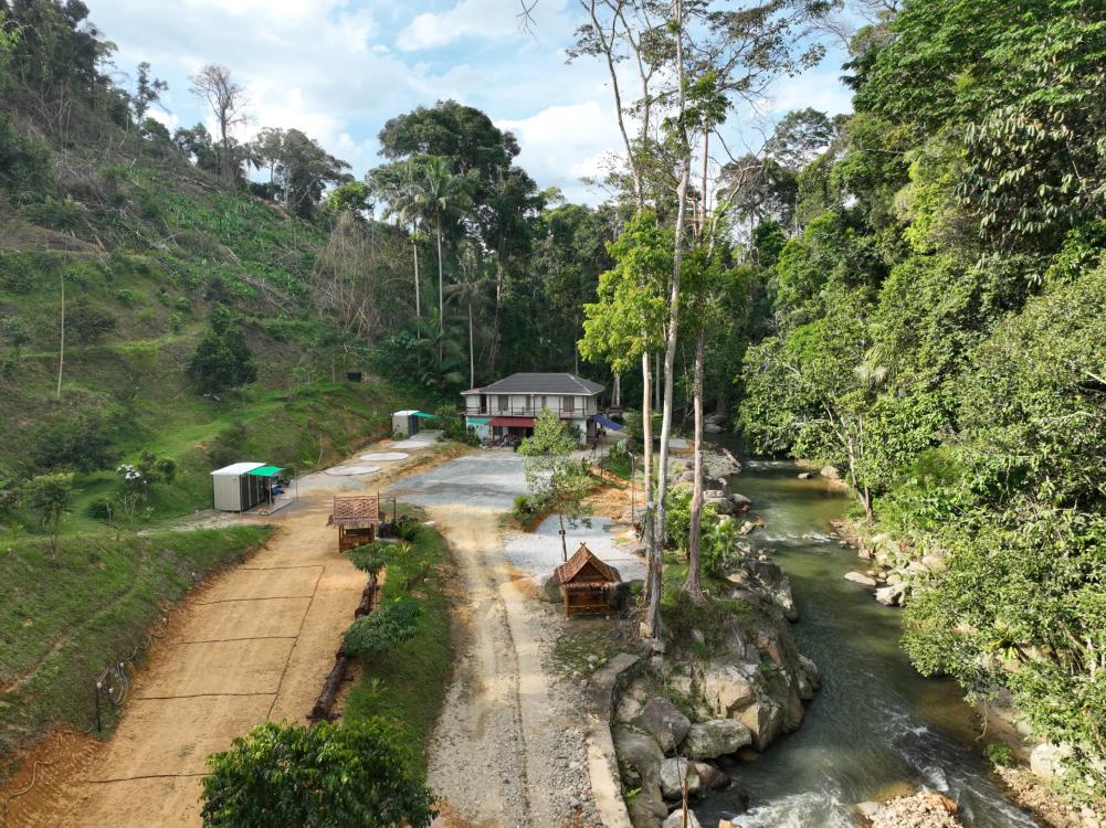Tanah Chik | Escabee.com