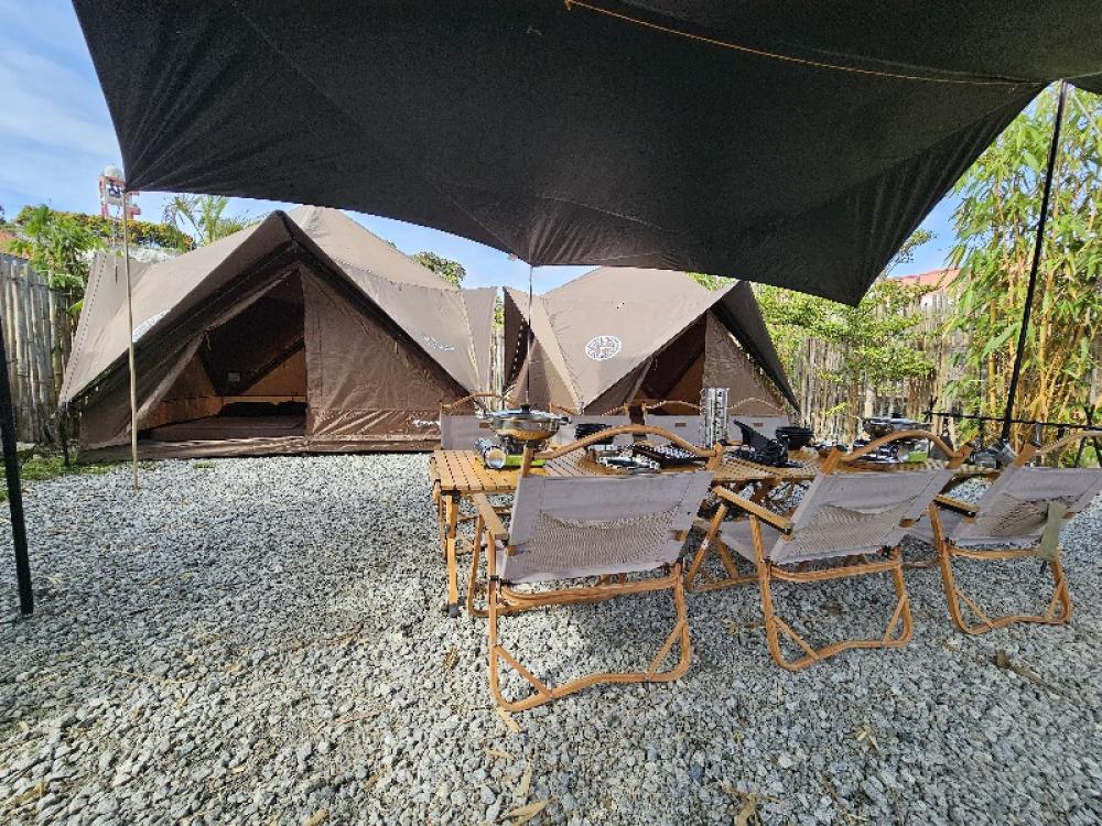 The Bayu Golden Hills | Escabee.com