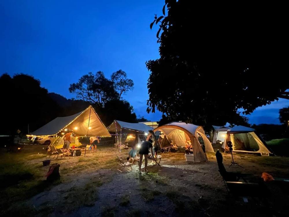 Bentong Fruits Farm Hot Spring Campsite | Escabee.com