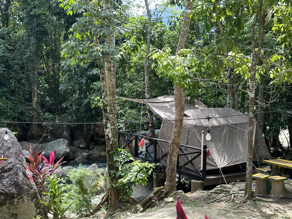 Amba Waterfall Campsite & Dangau | Escabee.com