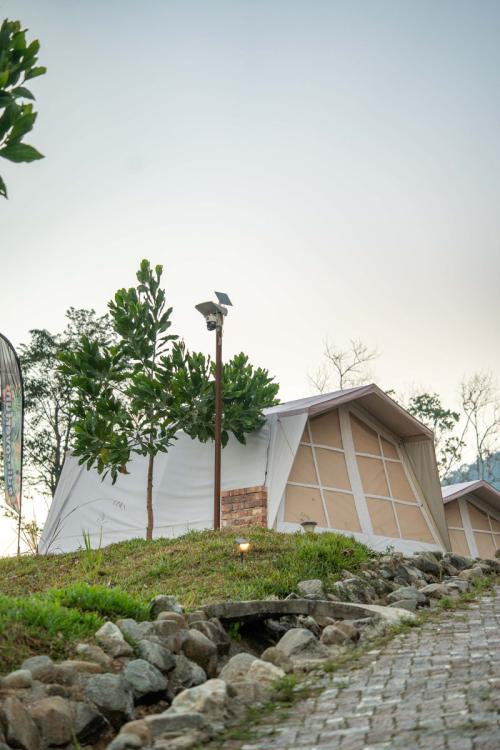 Lu Ying Retreats | Escabee.com