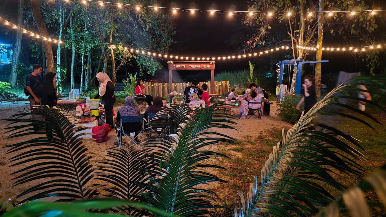 Chalet & Campsite Tanjung Tuah | Escabee.com