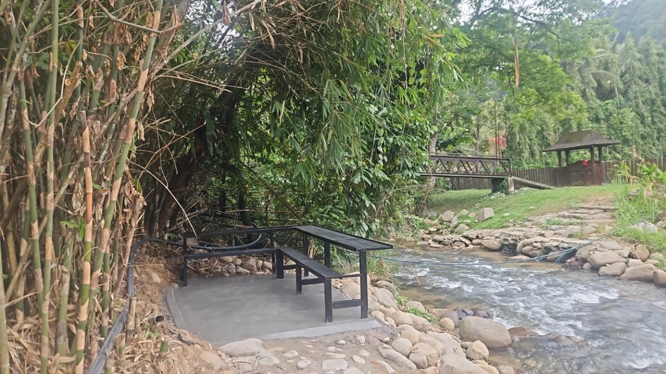 Fishing Village Campsites | Escabee.com