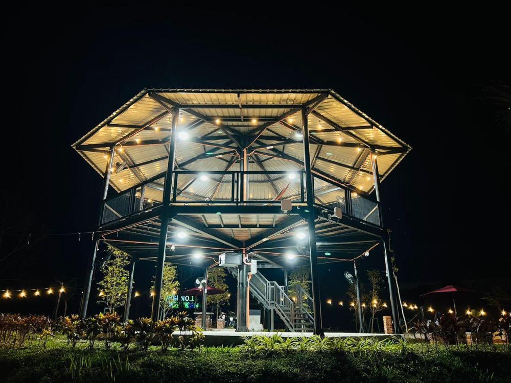 UPSI Glamping Park | Escabee.com