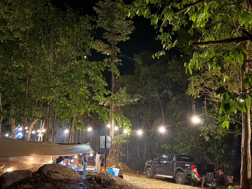 D'Rambong Glamping Park & Campsite | Escabee.com