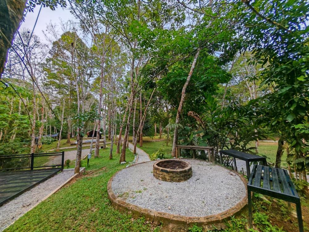 Santai Dusun Campsite | Escabee.com