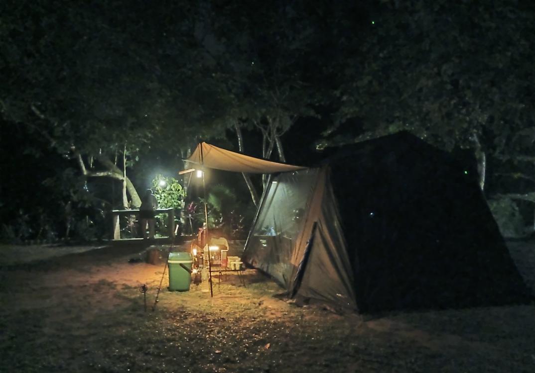 Laman Eden Campsite Kepis | Escabee.com