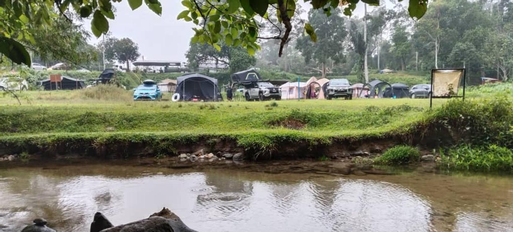 Camping Lot Tepi Sungai at Last Post D'Rimba Campsite & Kafe