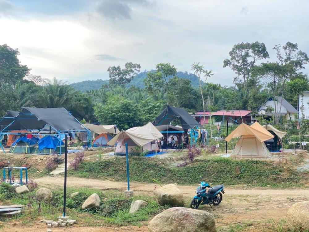 Tapak Kelompok (Camping Lot) at SZ Chalet and Camping (Kebun Tokwan)