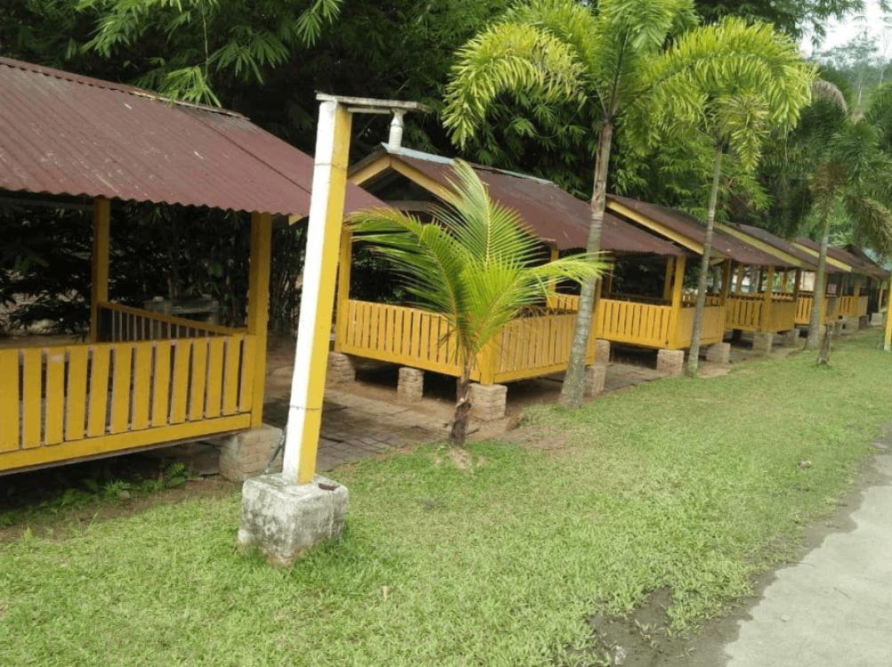 Gazebo Kayu (Day Trip) at Bamboo Camp
