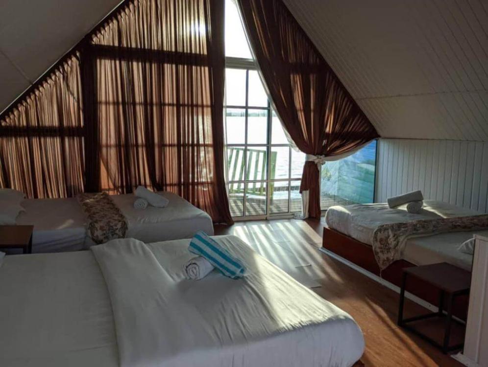 Family Room With Seaview at Adil Waterhouse Resort