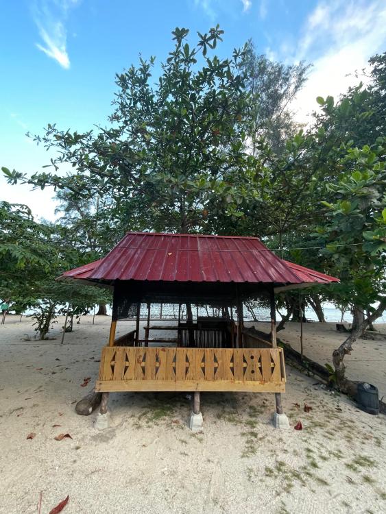 Pondok 14B at D'Breeze Campsite