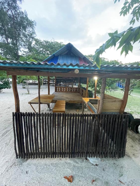 Pondok 16B at D'Breeze Campsite
