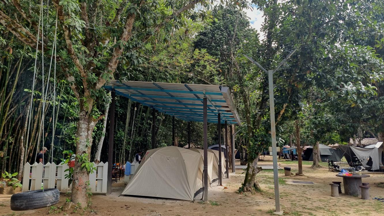 Tapak Berbumbung at KIF Campsite