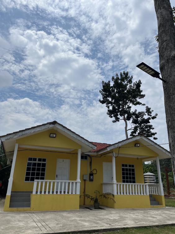 Chalet Warna Wani at Bentara Campsite